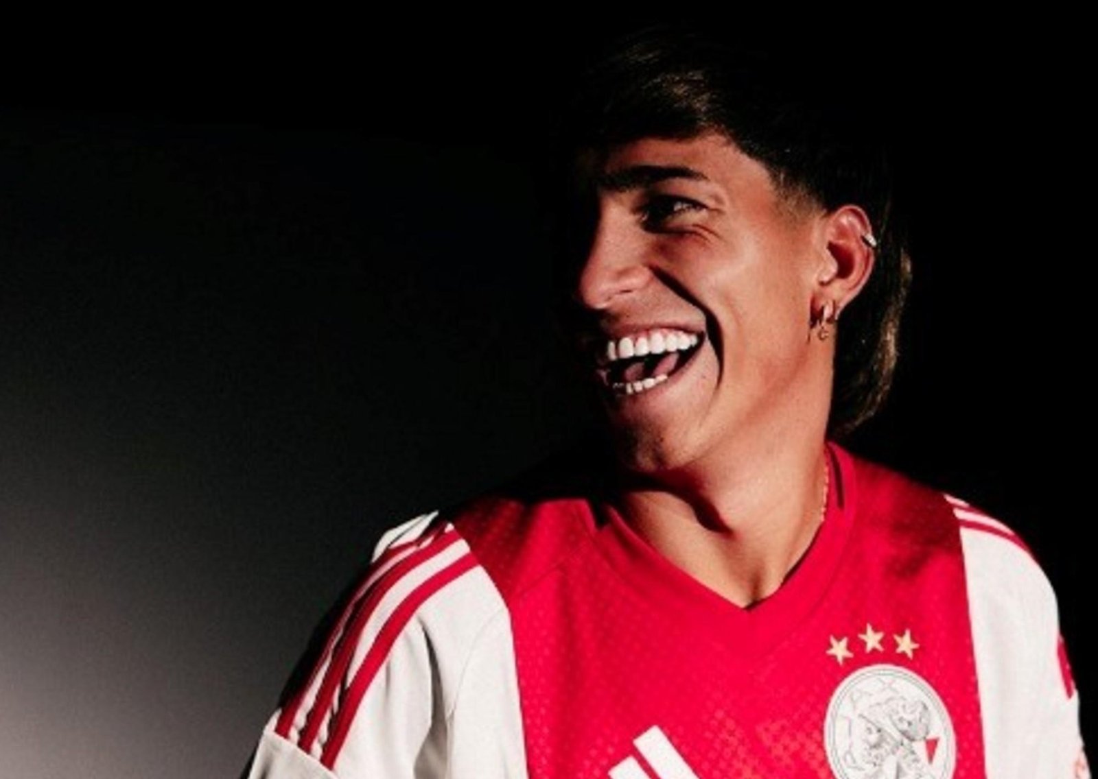 Maher Carrizo y una presentación cinematográfica en el Ajax