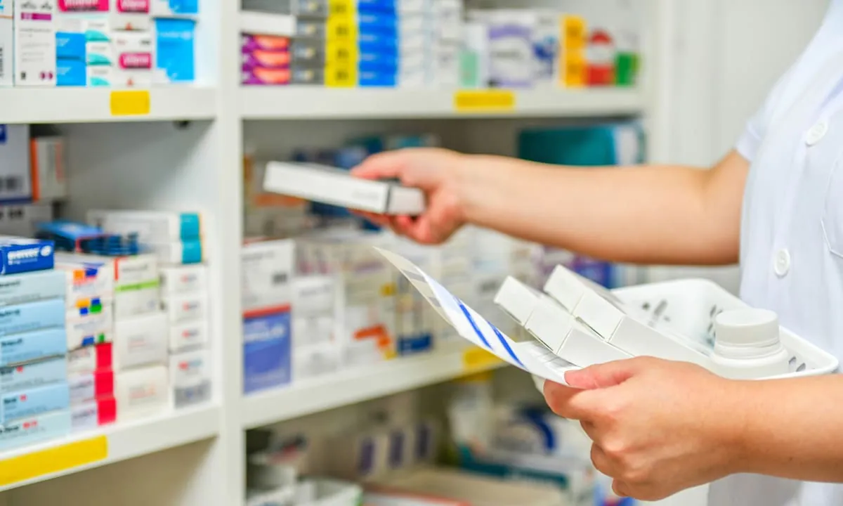 El Gobierno cambia el sistema para retirar medicamentos en farmacias