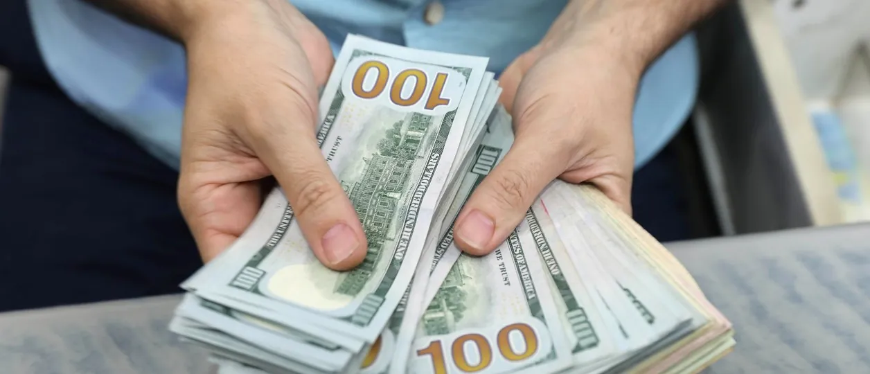 Dólar blue hoy: a cuánto cotiza este lunes 20 de abril