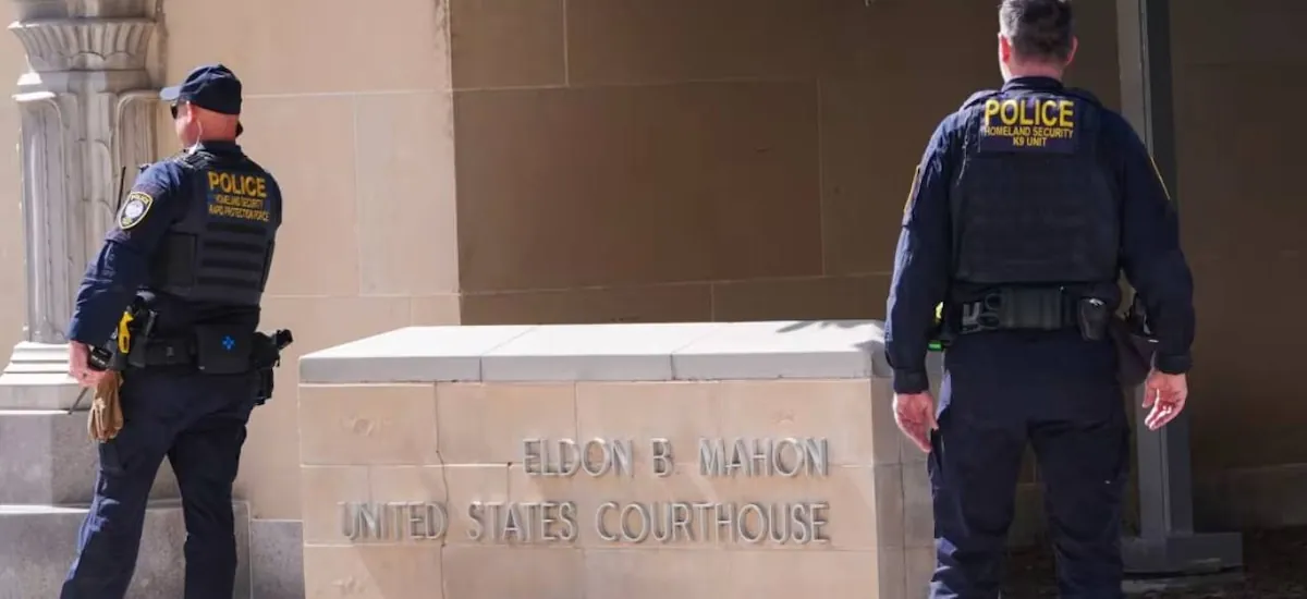 Declaran culpables a ocho manifestantes en Texas por apoyo material al terrorismo