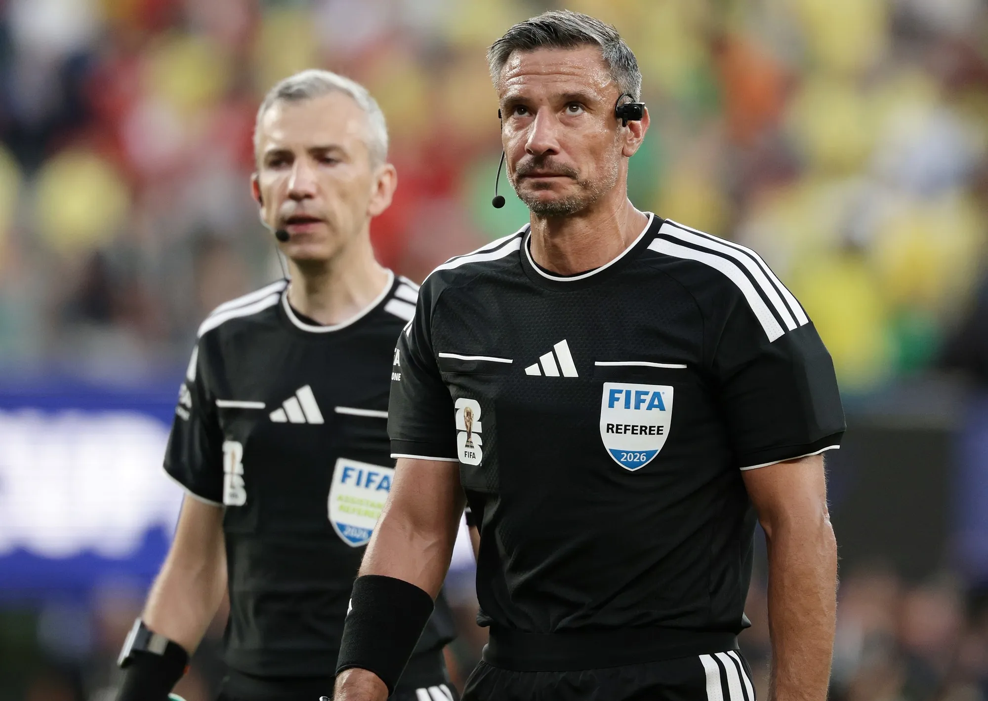 El árbitro de la final entre Argentina-España y el megaoperativo policial que casi termina con su carrera