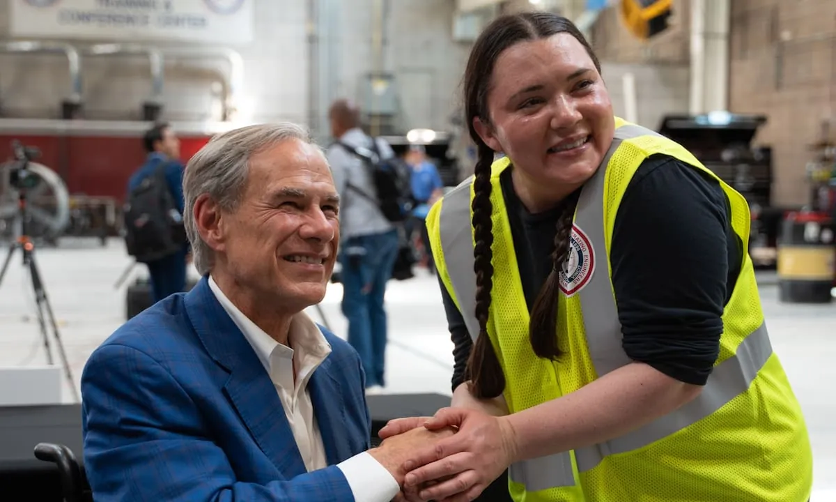 Trabajos de alta demanda en Texas: Abbott impulsa 700 nuevos empleos en enfermería, soldadura y mecánica