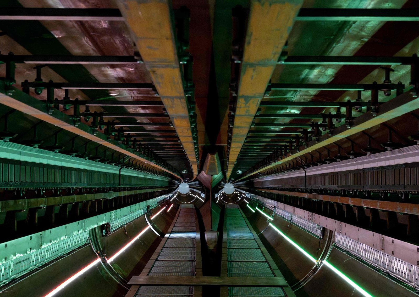 El tren sin vías que busca unir Londres y París en solo 20 minutos y sería más rápido que un avión