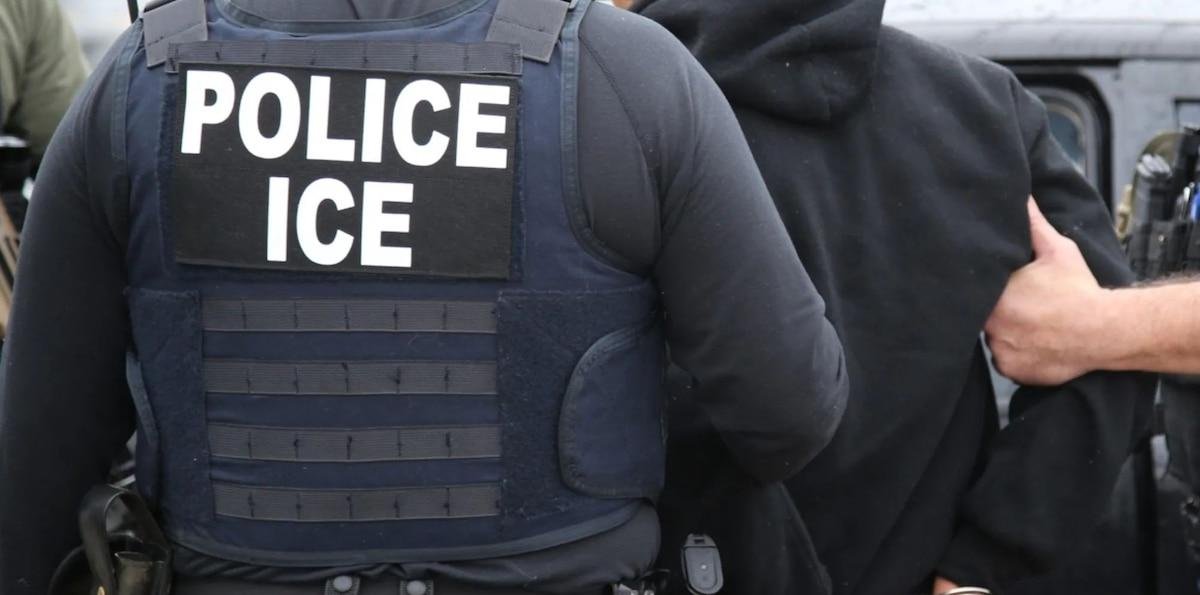“Mamá, ven a buscarnos”: el drama de dos padres detenidos por el ICE en California tras dejar a sus hijos en la escuela