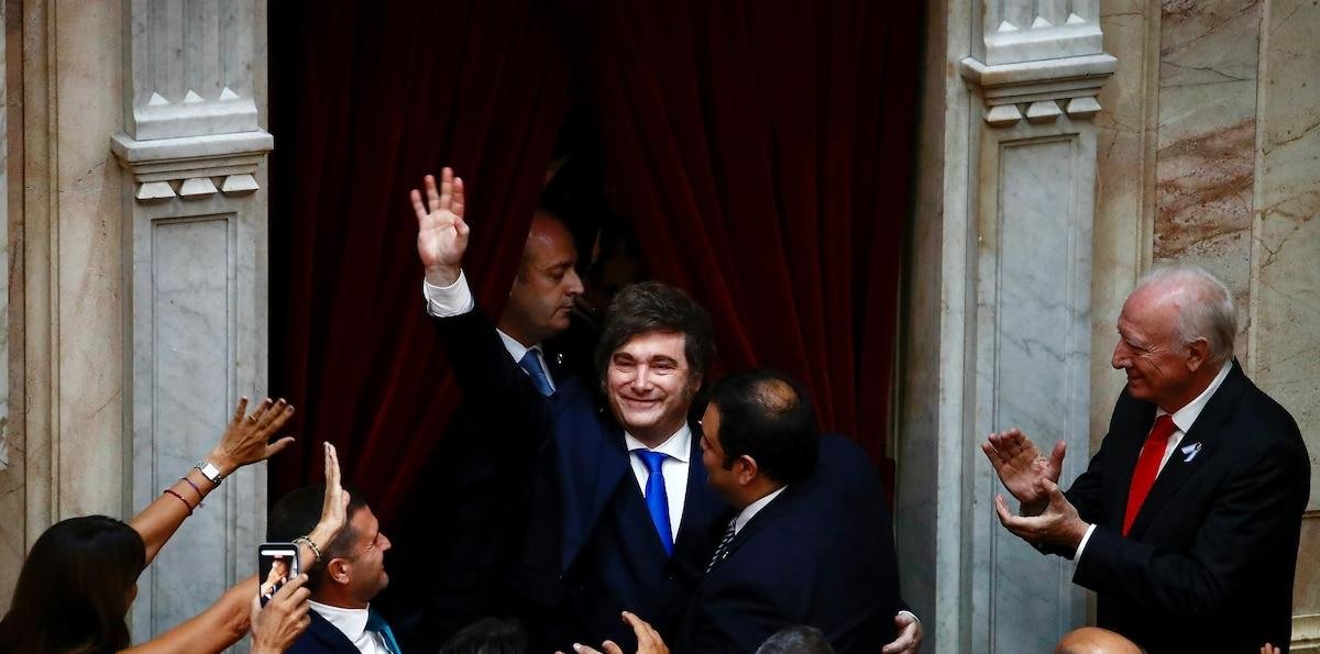 Bullying anti-K: Milei conectó el respirador