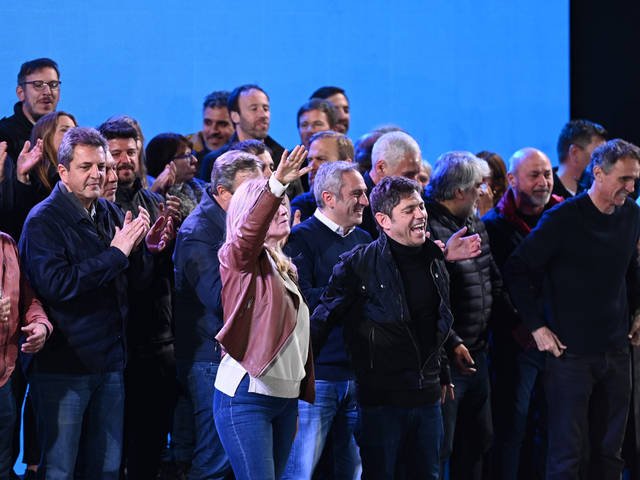 El peronismo se prepara para armar festejos por separado y ya aflora la discusiГіn por el balance del desdoblamiento