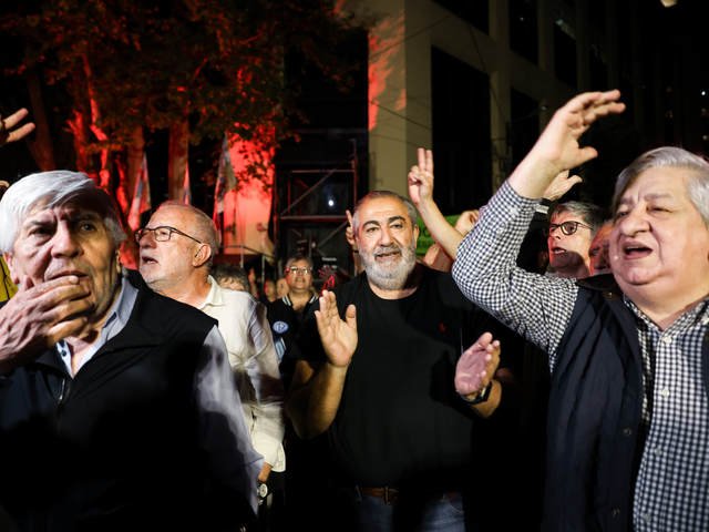 Movidas, rupturas y reapariciones: una cumbre secreta reaviva la pelea por el control de la CGT