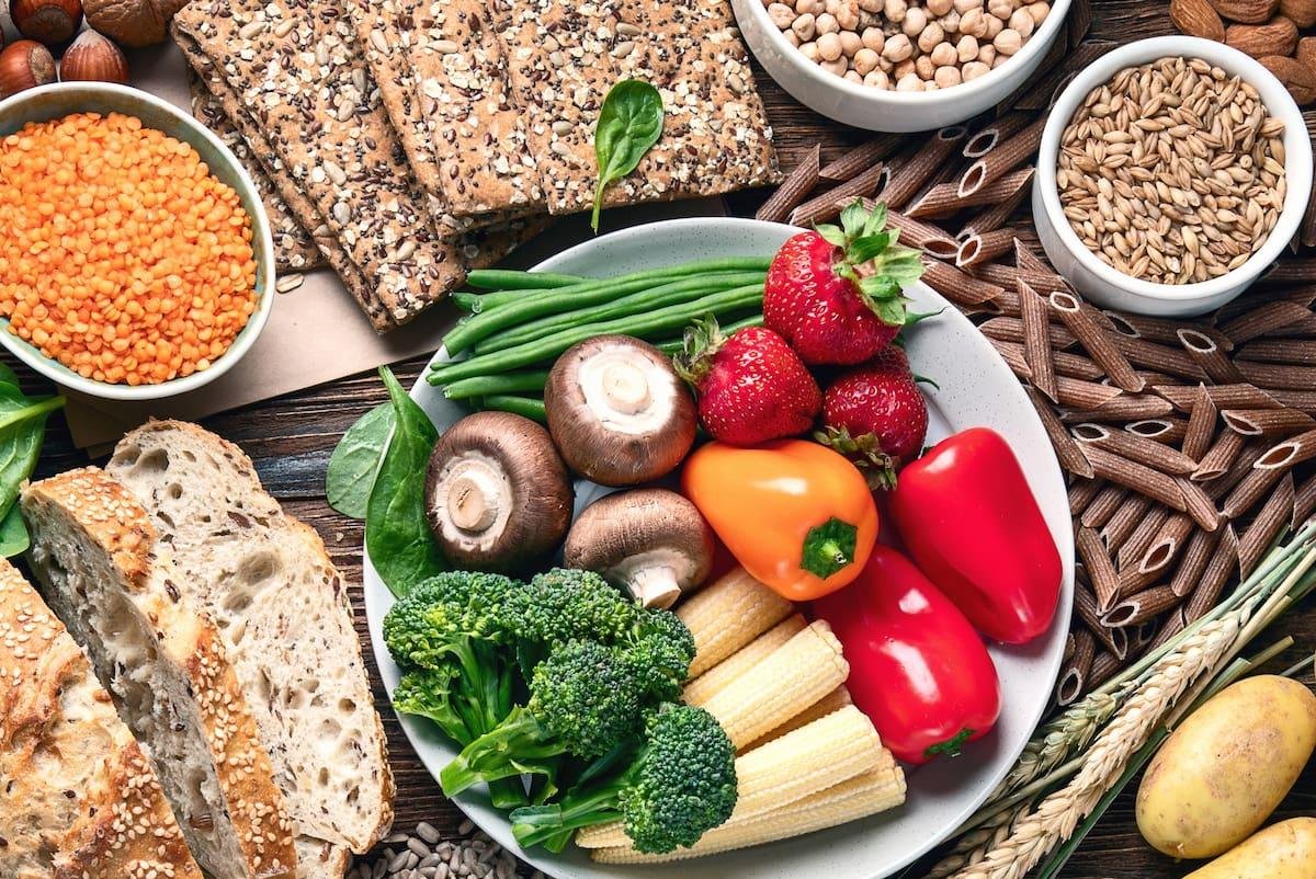 Colesterol: los seis alimentos que ayudan a prevenirlo y en qué cantidades hay que consumirlos