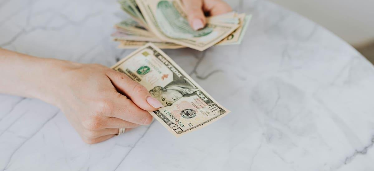 Precio del DÓLAR HOY: así cerró la cotización de este lunes 2 de marzo