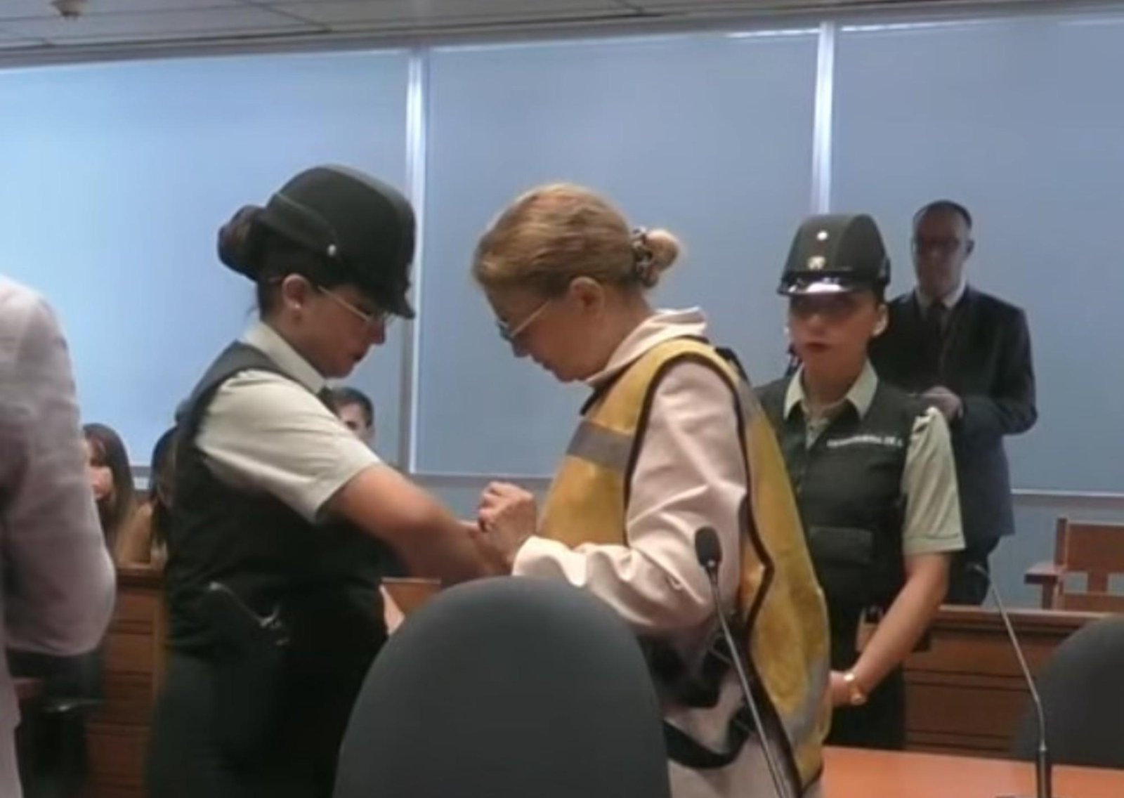 Dictan la prisión preventiva a una ex jueza de la Corte Suprema de Chile por supuesta corrupción