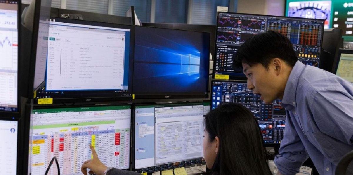 Bolsas en Asia: el KOSPI se hundió un 12% y marca la mayor caída diaria de su historia