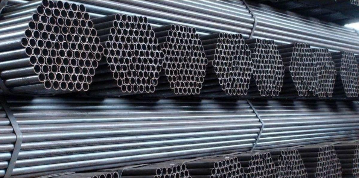 La industria siderúrgica dio señales de mejora en enero, pero alertan por la avalancha global de acero chino