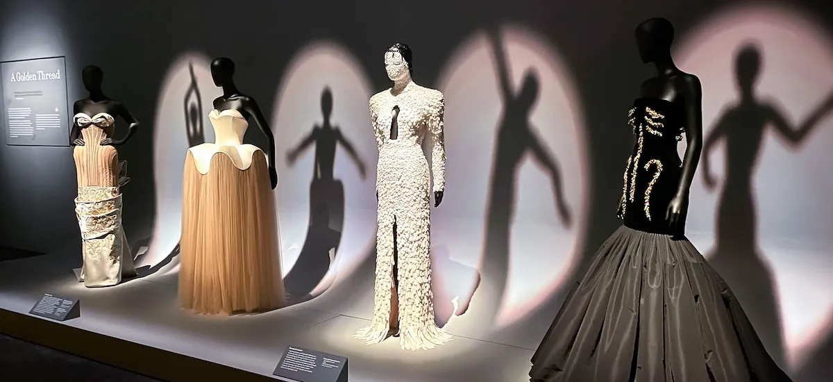 Elsa Schiaparelli, la diseñadora que convirtió la moda en arte