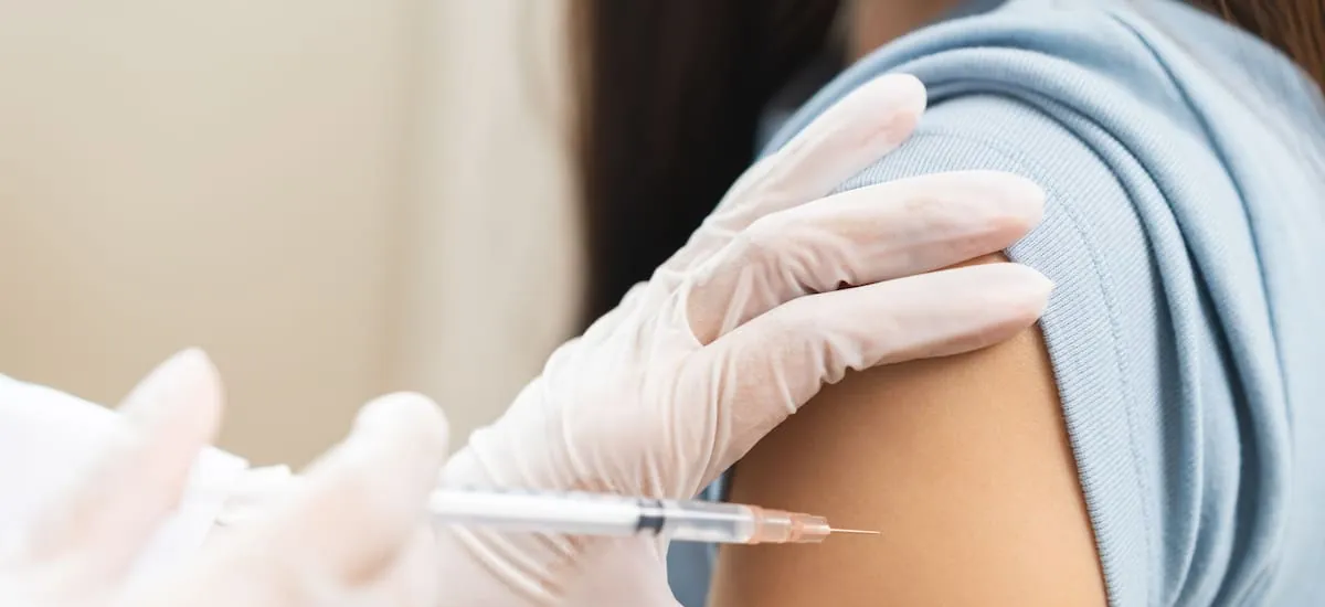 Uruguay recibirá 600.000 dosis antigripales; prioridad para mayores, embarazadas y niños