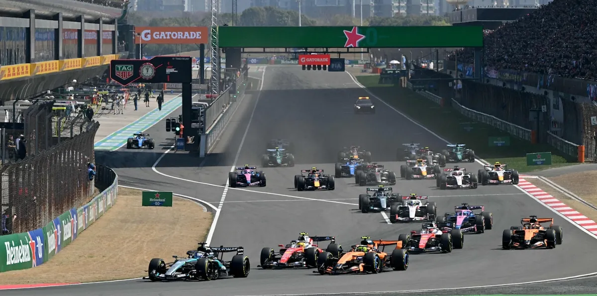 Franco Colapinto: la gran largada que le hizo ganar cuatro posiciones en la carrera sprint de China