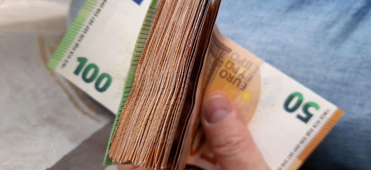 Aprobado por Hacienda: le reembolsarán hasta 4000 euros a todos los jubilados que cumplan con este requisito