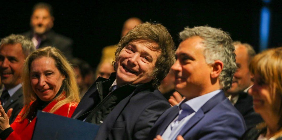 Reforma constitucional, achicamiento del Estado y unicameralidad: los objetivos La Libertad Avanza en Buenos Aires para 2027