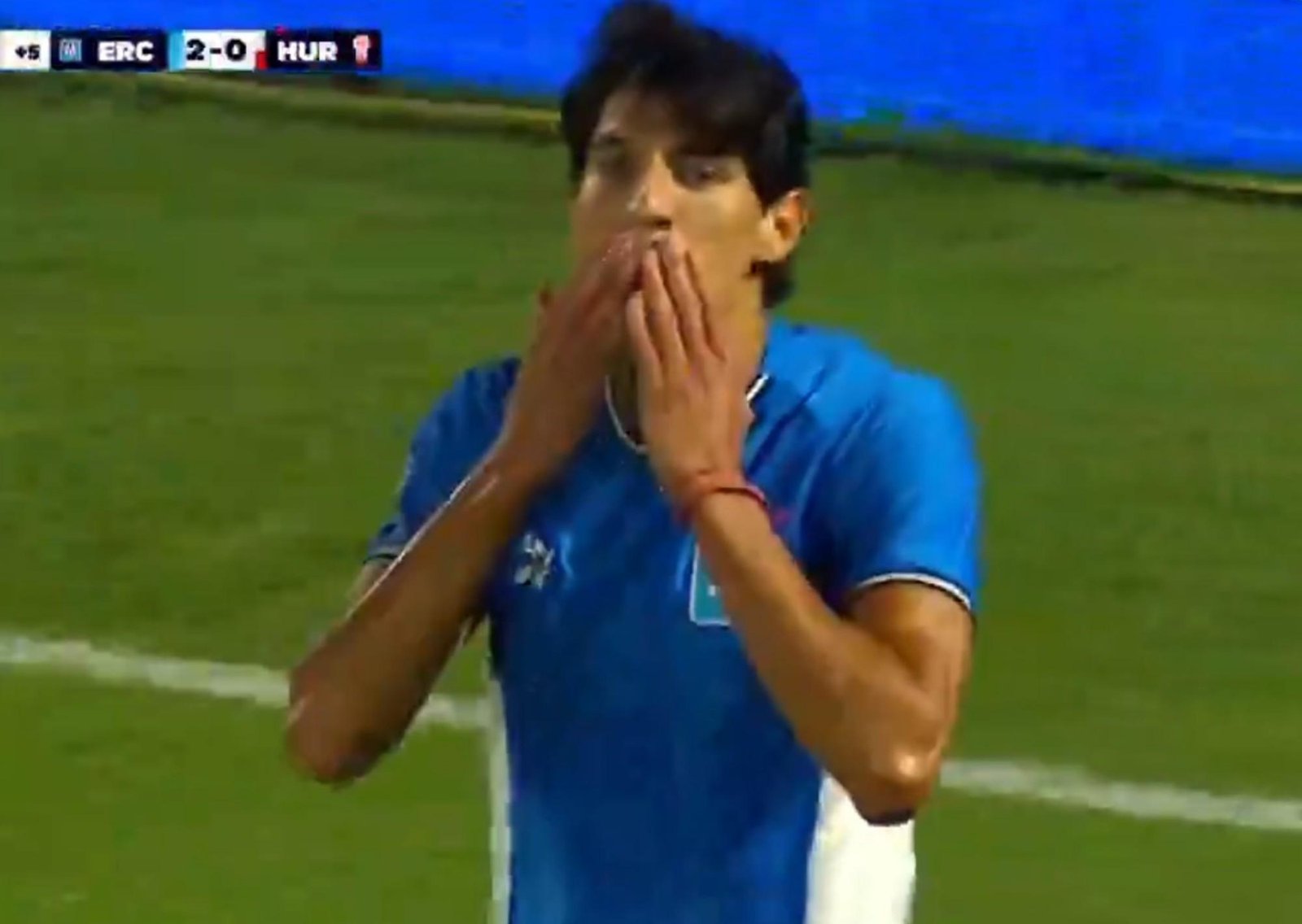 Estudiantes de Río Cuarto se sacó la mufa ante Huracán y obtuvo un triunfo en Primera después de 40 años