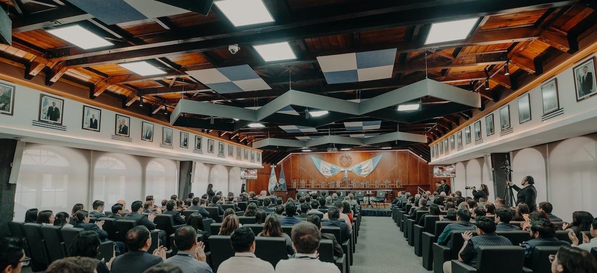 La Corte de Constitucionalidad ratifica sanción económica contra dirigentes sindicales en Guatemala