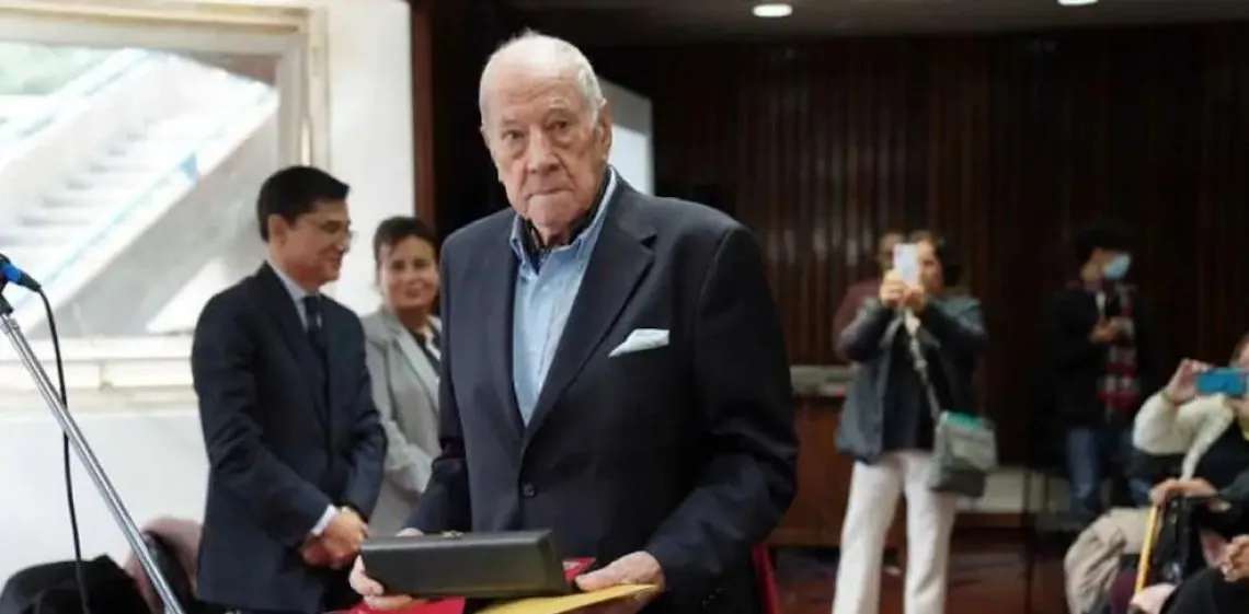 La USBA abre una nueva convocatoria de la Beca Robert Cox para el posgrado