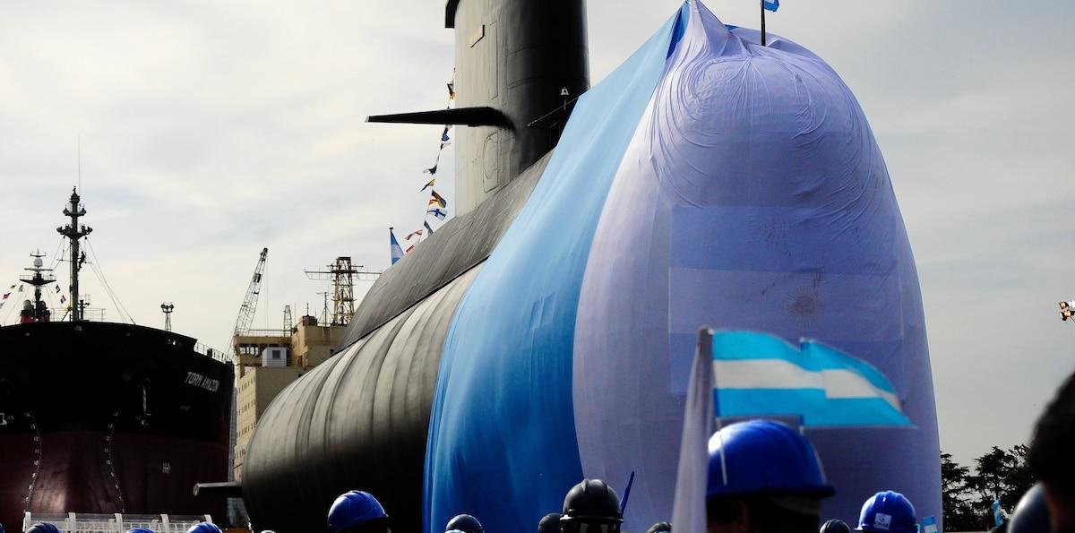 Comienza juicio a exmandos de la Armada argentina por el hundimiento de un submarino en 2017