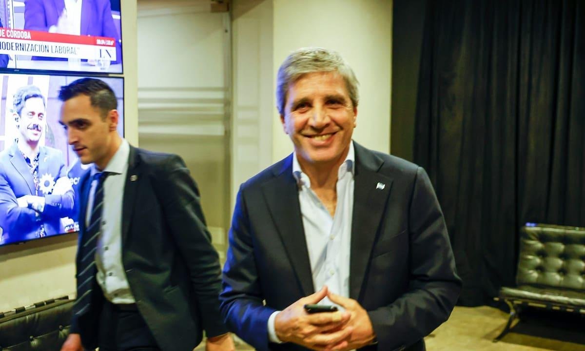 El tuit de Caputo por una frase de un empresario textil: “Excelente que se animen a hacerlo público”