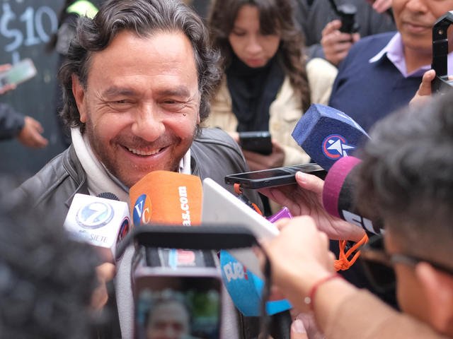 Otra feroz crГ­tica del gobernador de Salta contra Cristina Kirchner: вЂњEl PJ no es una pyme familiar que maneja desde el balcГіn con el hijoвЂќ
