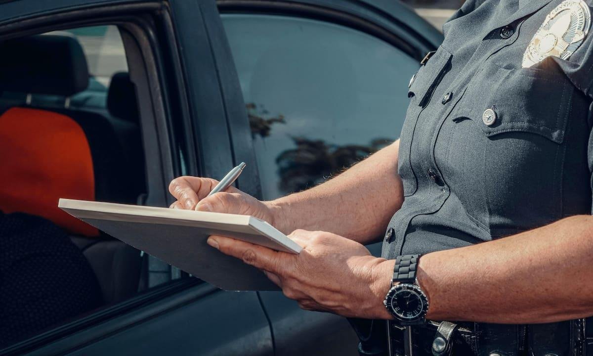 Atención, conductores en Texas: la nueva infracción que Austin podría aplicar para cobrar multas