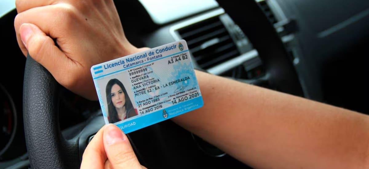 Cambia la licencia de conducir y a partir de ahora este es el límite de edad para tener el registro - El Cronista