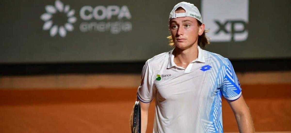 Ignacio Buse evita marearse por elogios del público que lo ubican como la primera raqueta del Perú: “Trato de gestionarlo de la mejor manera”