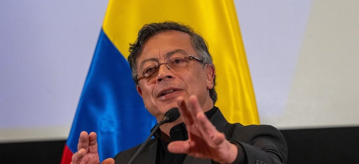 Petro subraya que la exportación de cocaína "es cada vez más ecuatoriana" y pide a Noboa reforzar la seguridad