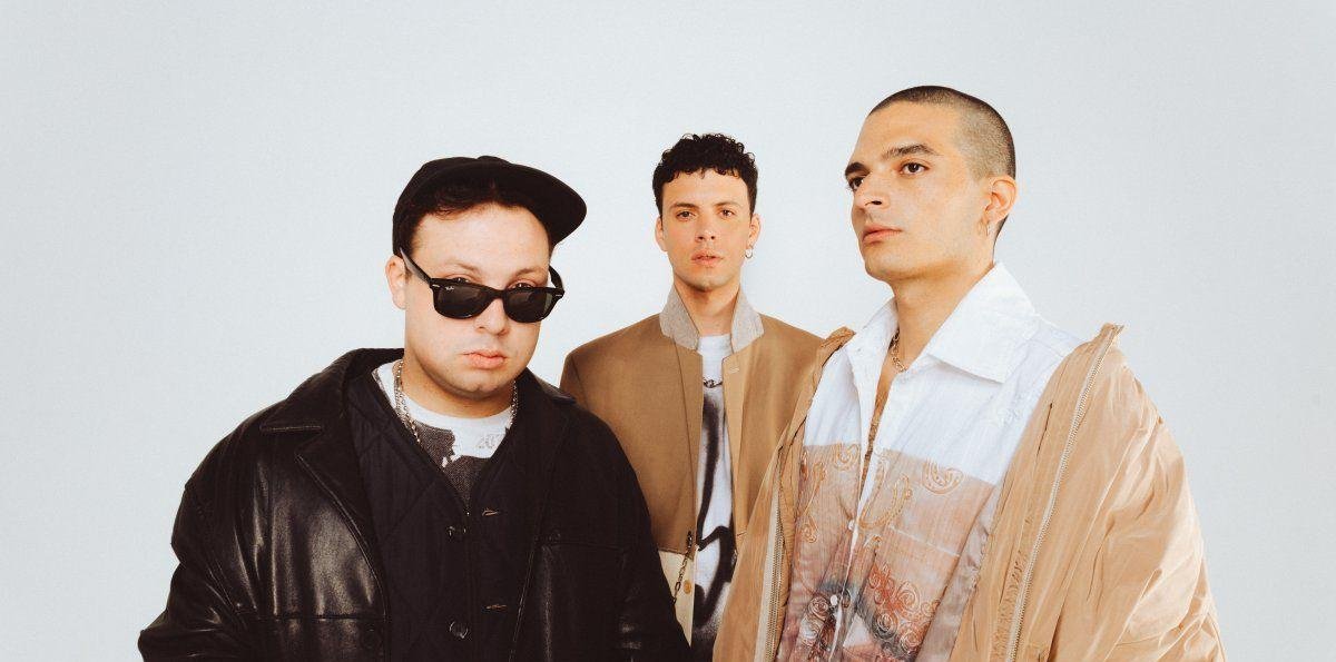 Usted Señalemelo presenta su nuevo disco con un show íntimo en Buenos Aires: cómo y dónde conseguir las entradas