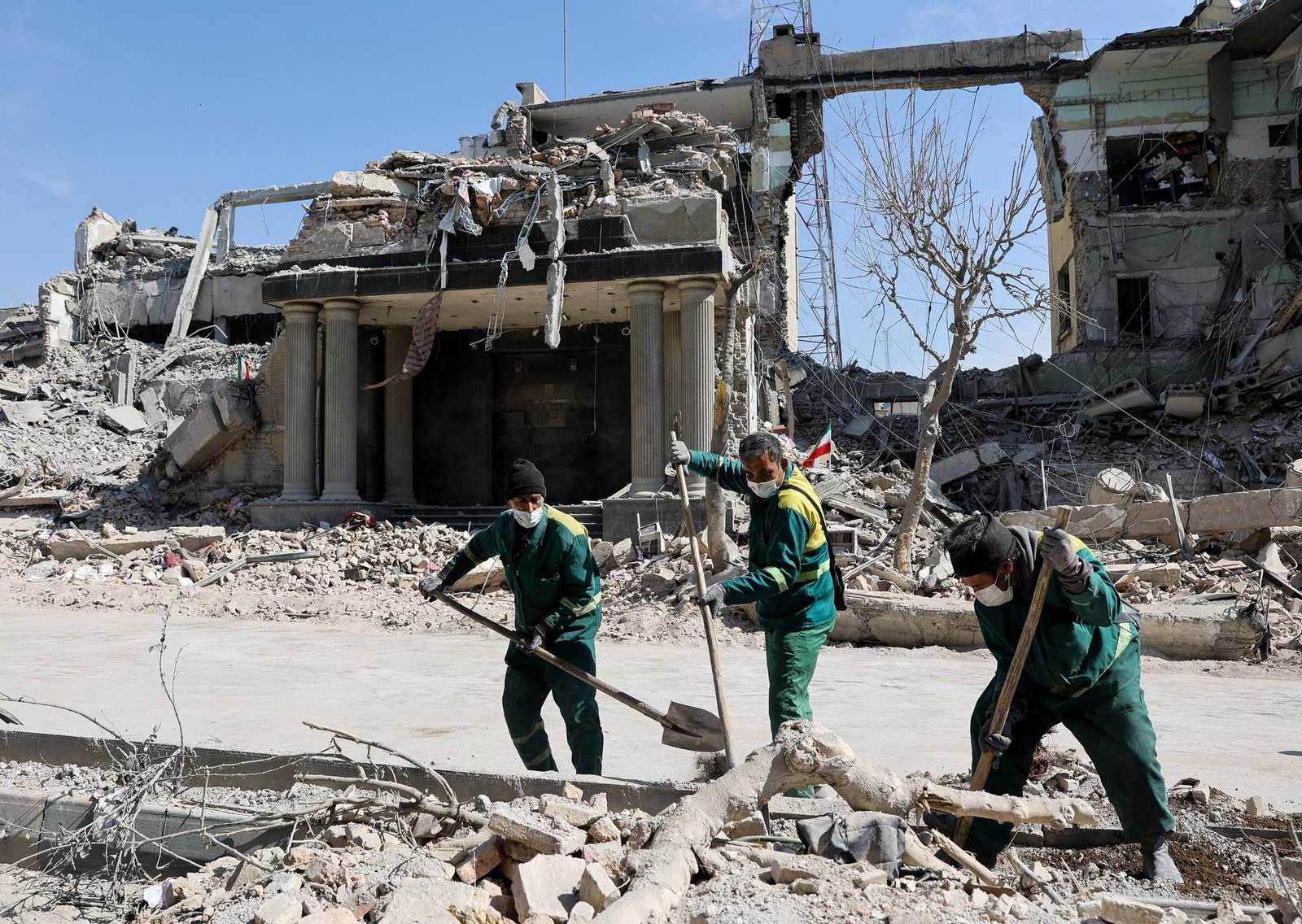 Quinto día de guerra: Israel y Estados Unidos golpean el corazón de Irán y ya son más de 1.000 los iraníes muertos