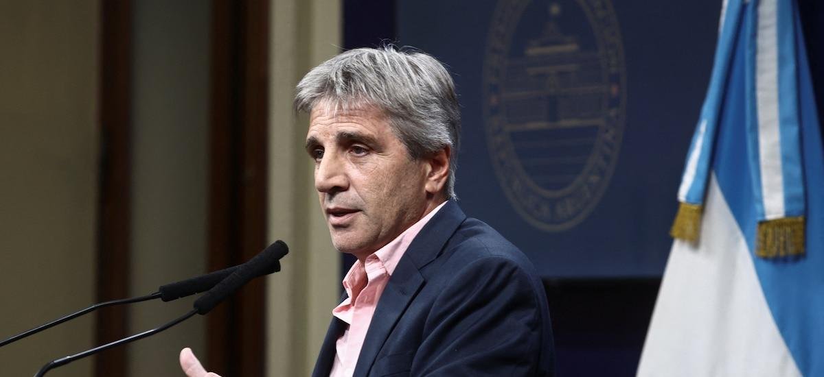 Caputo busca que los empresarios se plieguen a un punto clave de la reforma laboral para impulsar el empleo formal