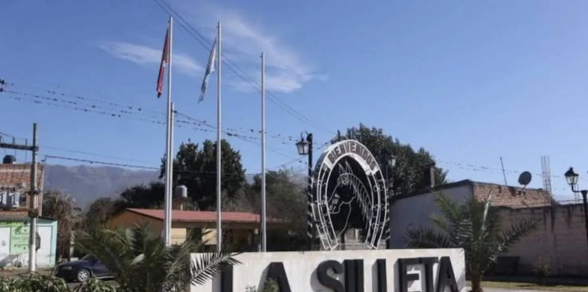 TERROR en SALTA: un HOMBRE MATÓ a su MUJER de 40 PUÑALADAS y QUEDÓ DETENIDO