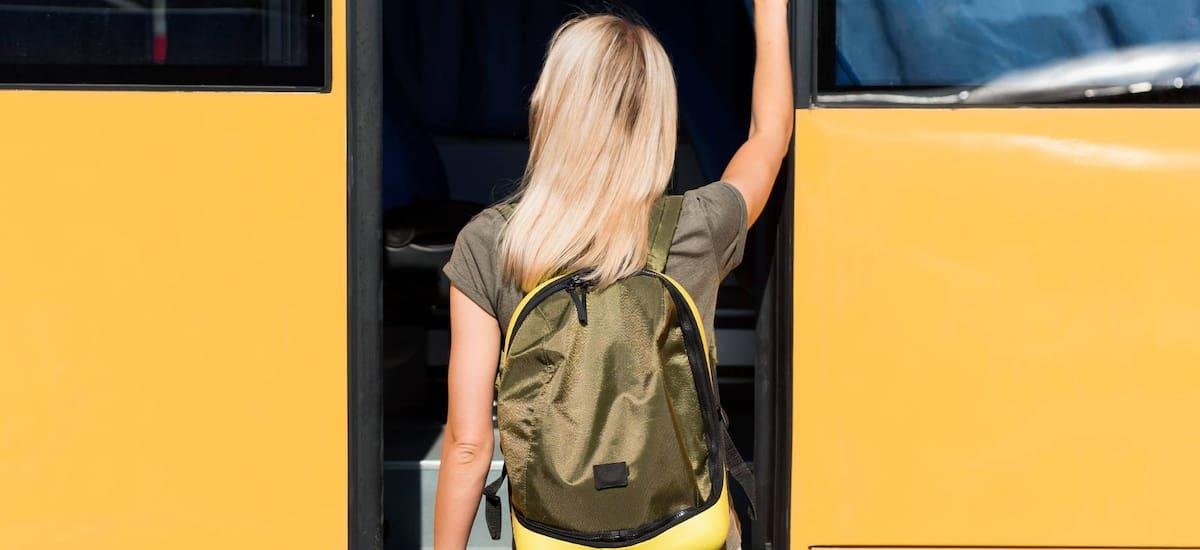 Ni mochilas ni bolsos en el Metrobús: la regla que todos deben cumplir si viajan en el transporte público desde hoy