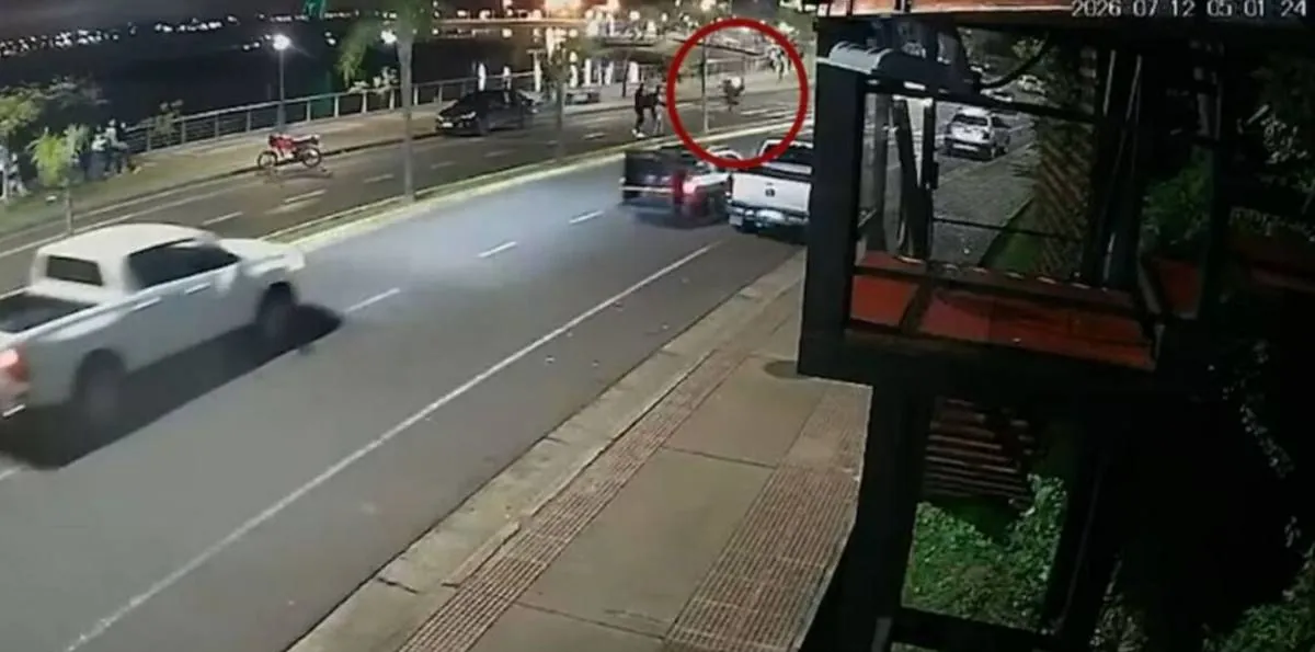 Atropelló y mató a un soldado del Ejército Argentino mientras realizaba Willy con su moto