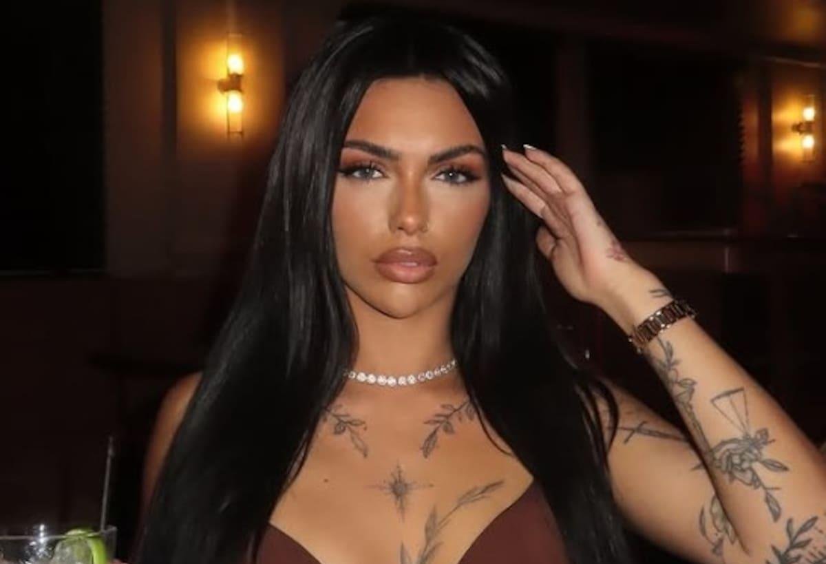 Una figura del fútbol, envuelta en la polémica: sale con una modelo de OnlyFans 14 años menor que él