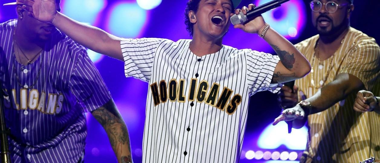 Bruno Mars: cómo es The Romantic, el nuevo álbum en el que sigue declarando su amor por el amor
