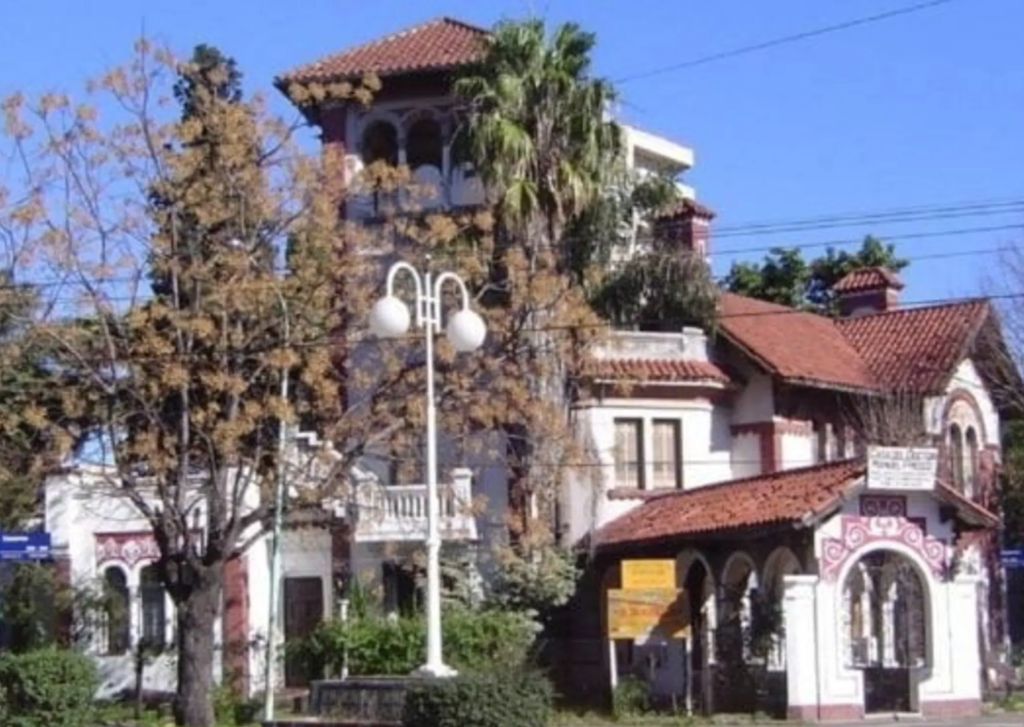 La casa de un gobernador, del pasado polémico a la ONG que ayuda a niños