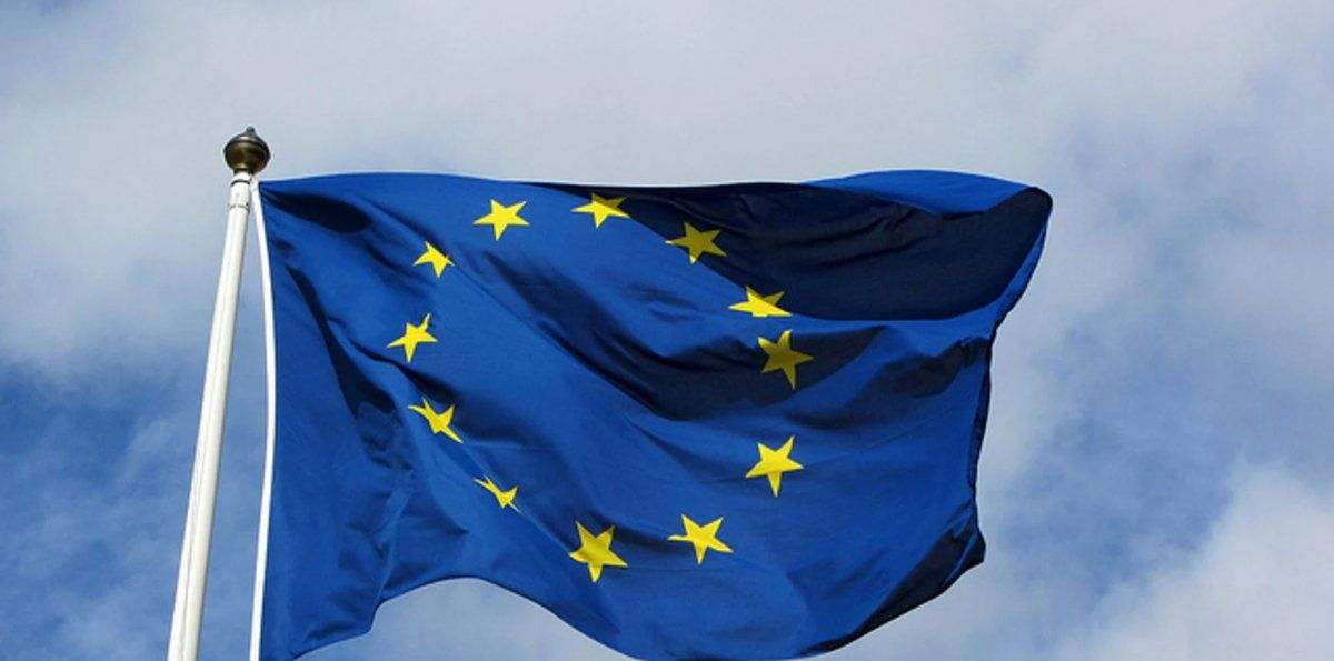 La Unión Europea busca reducir su dependencia de productos chinos con reglas para fortalecer el sector manufacturero