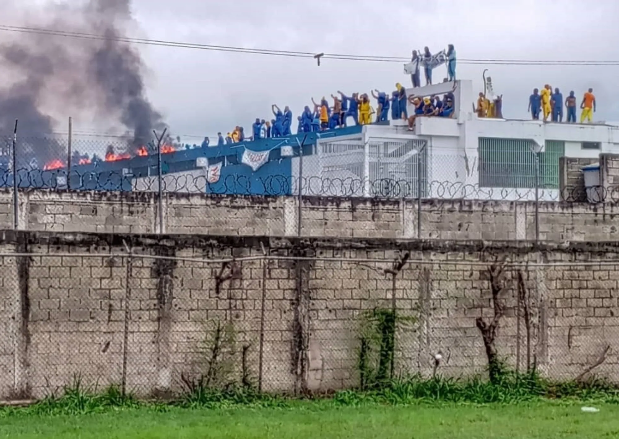 Cientos de prisioneros toman una cárcel de Venezuela para denunciar "torturas"