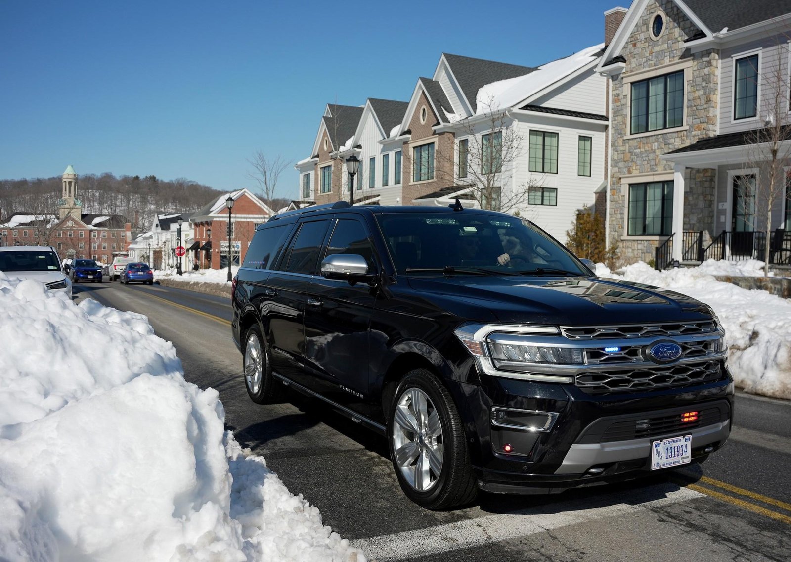 Bill Clinton declara por el caso Epstein y asegura que no conocía los delitos del financista condenado por pedofilia: "No hice nada malo"