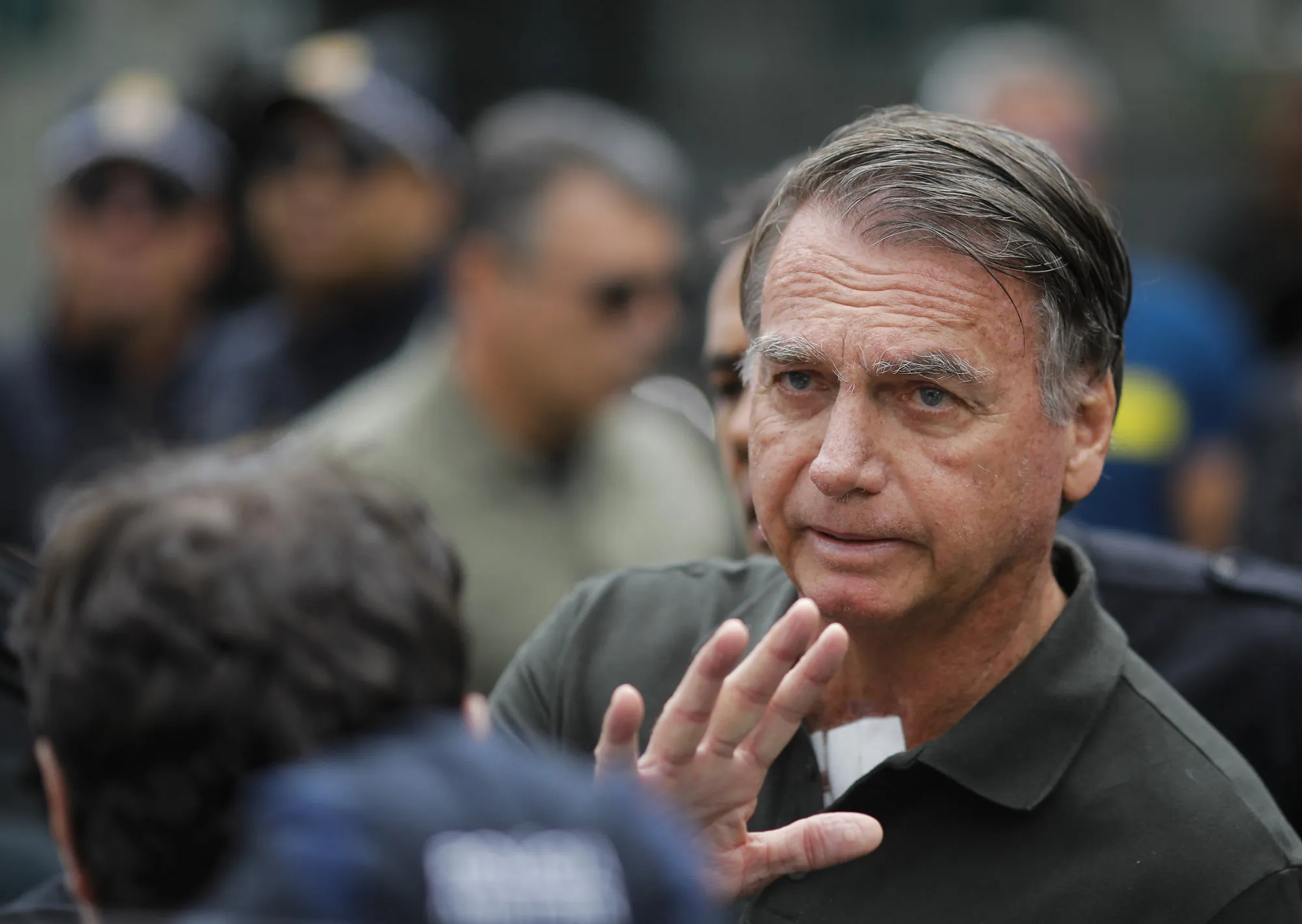 Nuevo parte médico de Jair Bolsonaro en Brasil: advierten que "no tiene plazo para salir de terapia intensiva"