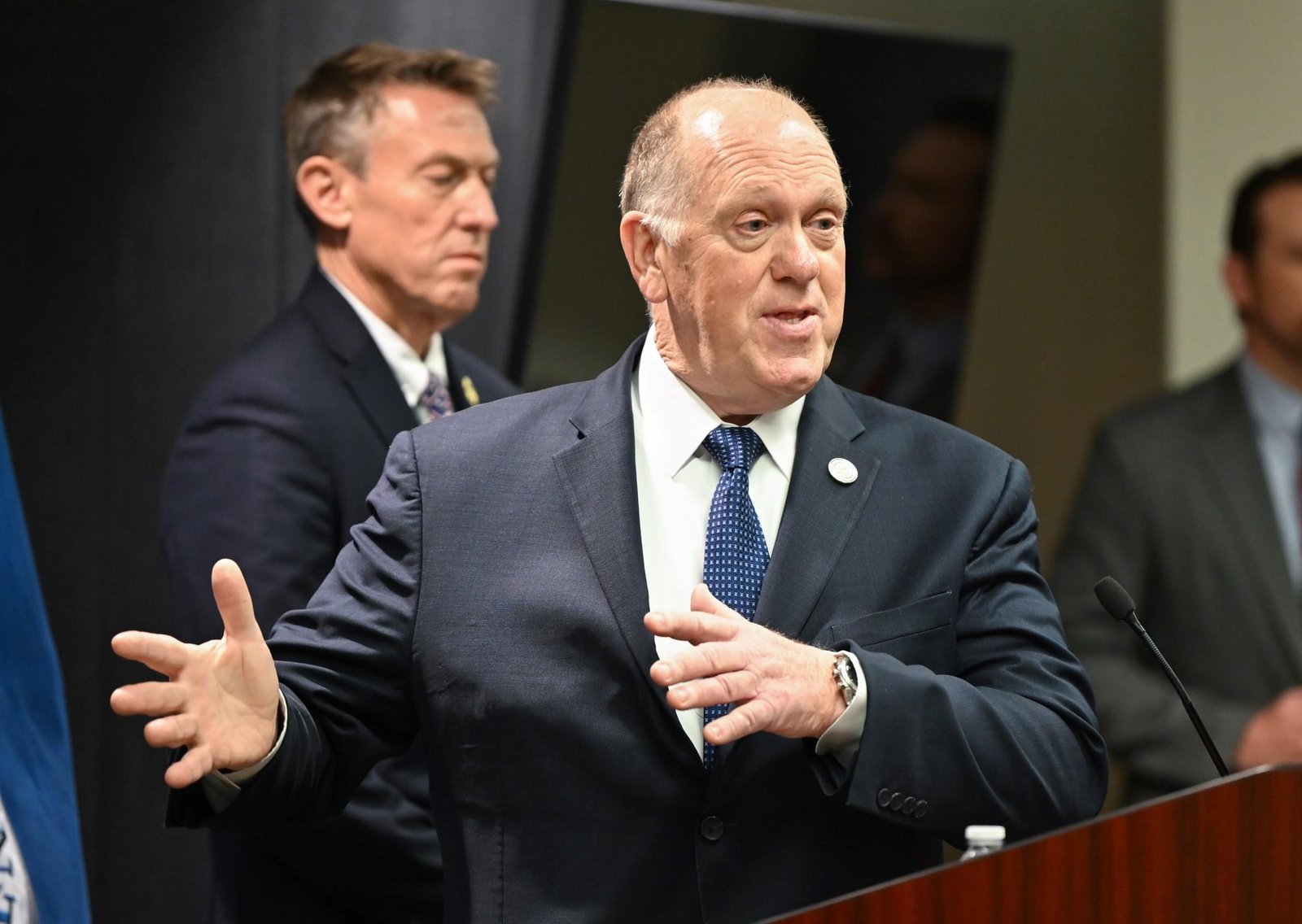 El ICE compra edificios para convertirlos en centros de detención: dónde estarían ubicados