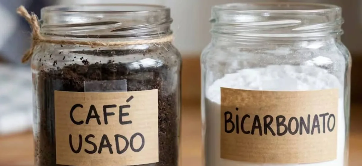 Café usado y bicarbonato de sodio: para qué sirve mezclarlos y por qué lo recomiendan