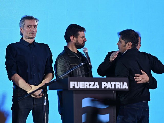 Kicillof negocia contrarreloj con La CГЎmpora para sacar el Presupuesto y poder endeudarse en 3.000 millones de dГіlares