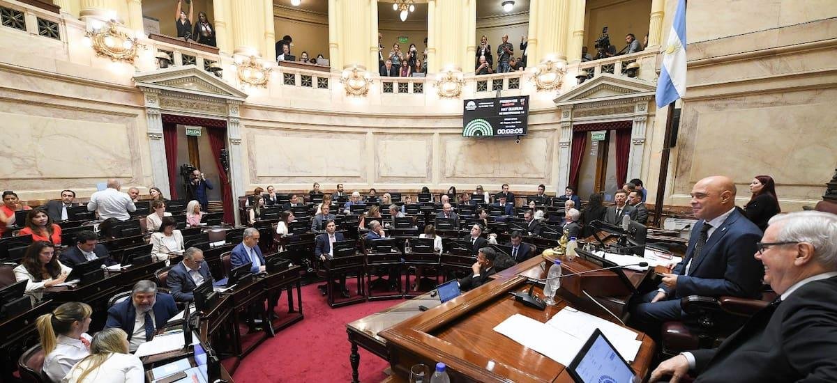 LEY DE GLACIARES: la reforma que divide y abre un escenario ajustado para los gobernadores mineros