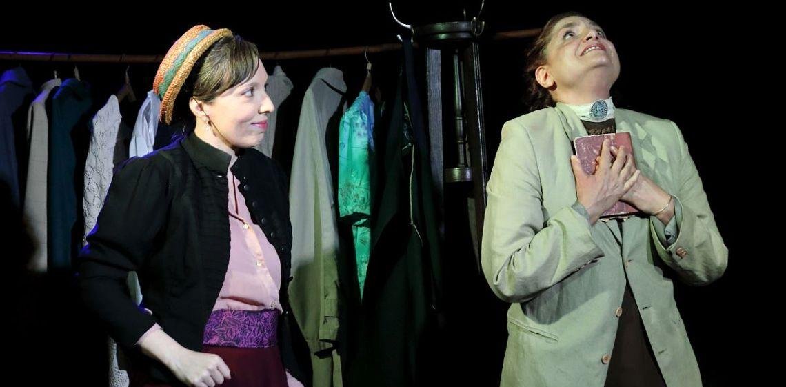 Velado Amor Viajero rescata la figura de Ada María Elflein, la primera mujer que trabajó en la redacción de un diario