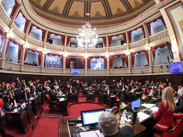 Abusos sexuales en el Senado bonaerense: las víctimas confirman los hechos y amplían las denuncias